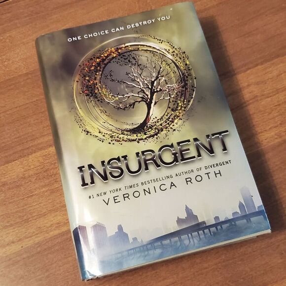 Insurgent [Divergent] By Veronica Roth  Hardcover With Dust Jacket - Picture 1 of 5